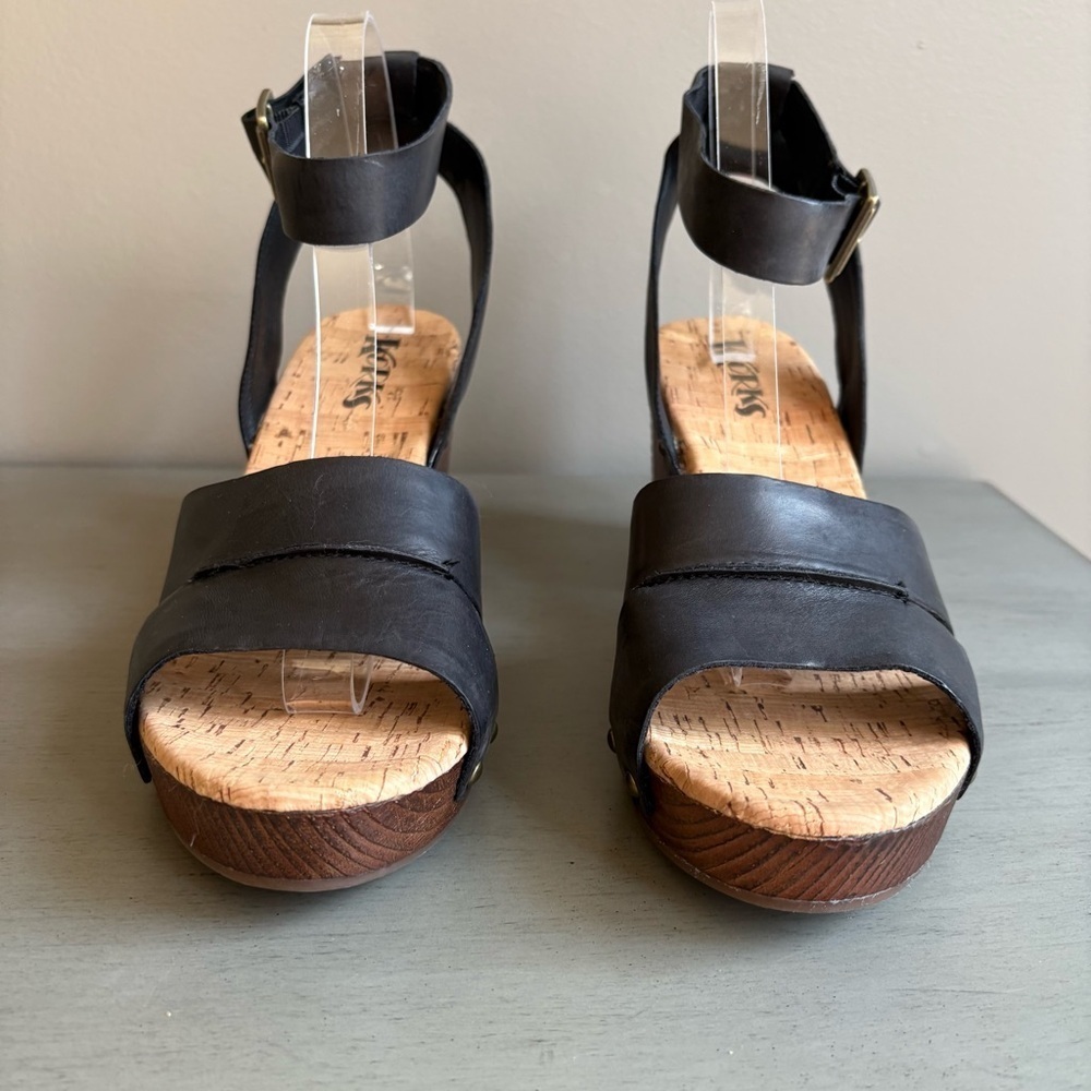 Korks Kork-Ease Mia Black Leather Slingback Platform Sandal Shoe Women 10 Studs - Picture 5 of 15